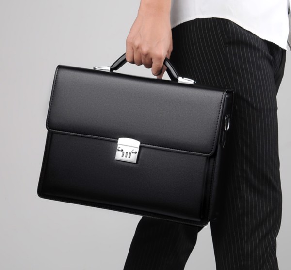 Cặp da khóa số cao cấp 2026